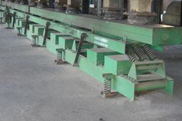 什么是慣性振動輸送機，性能特征概述